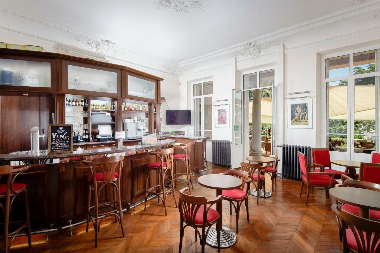 Hotel Les Tourelles Σαιντ-Μαξίμ Εξωτερικό φωτογραφία